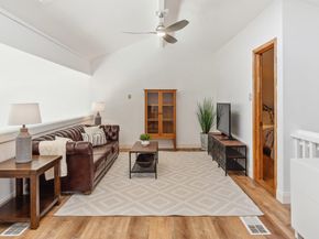 161 Comanche DR, Point Venture TX 78645