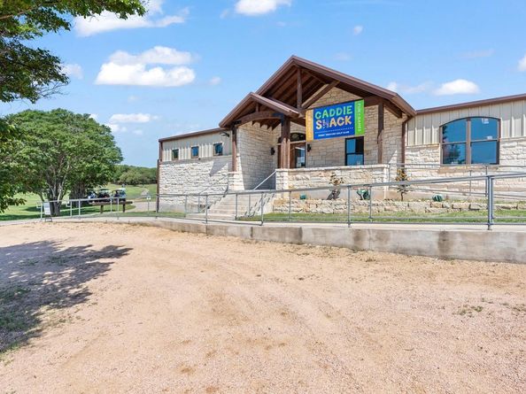 161 Comanche DR, Point Venture TX 78645