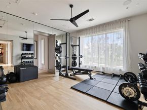 4901 Mirador DR, Austin TX 78735