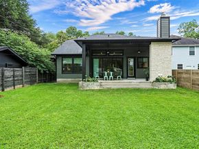 2212 Holly ST, Austin TX 78702