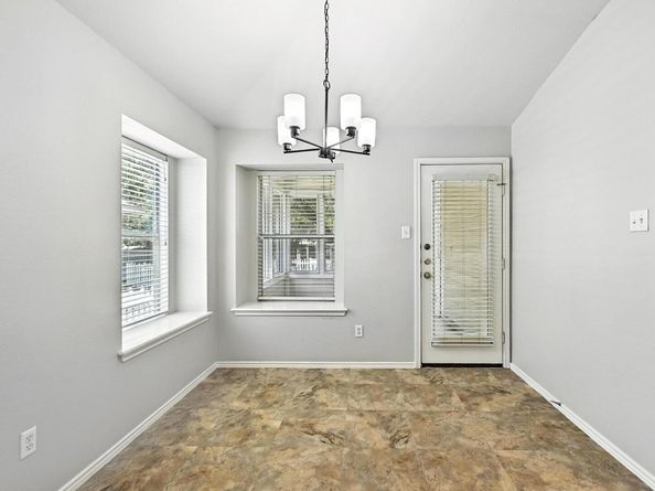 1049 King Cotton LN, Round Rock TX 78664