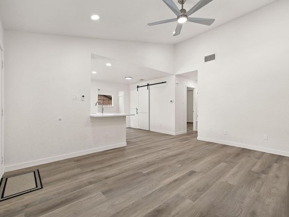 6203 Berkett CV A & B, Austin TX 78745