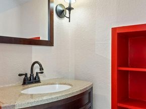 4711 Fieldstone DR, Austin TX 78735