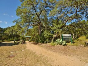 4711 Fieldstone DR, Austin TX 78735