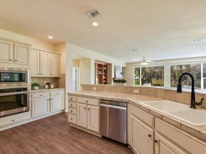 111 Great Frontier DR, Georgetown TX 78633