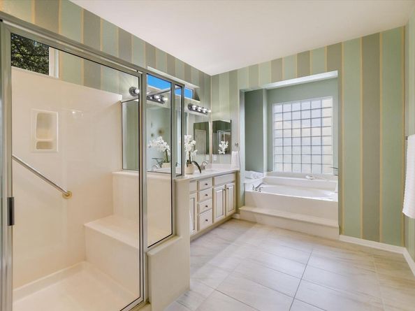 111 Great Frontier DR, Georgetown TX 78633