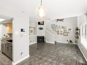 512 Eberhart LN 204, Austin TX 78745