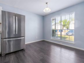 1845 River Crossing CIR C, Austin TX 78741