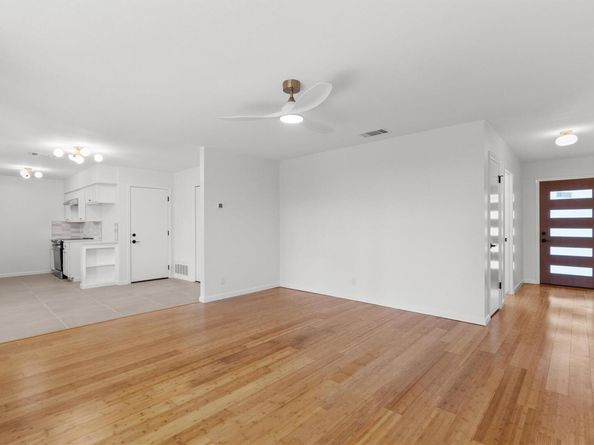 6602 Boleynwood DR, Austin TX 78745