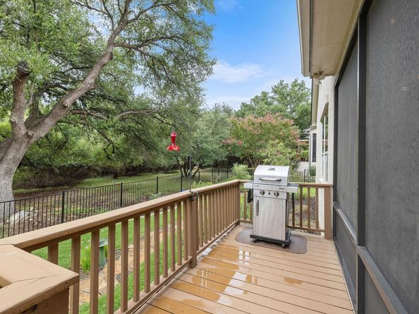 131 Whippoorwill WAY, Georgetown TX 78633