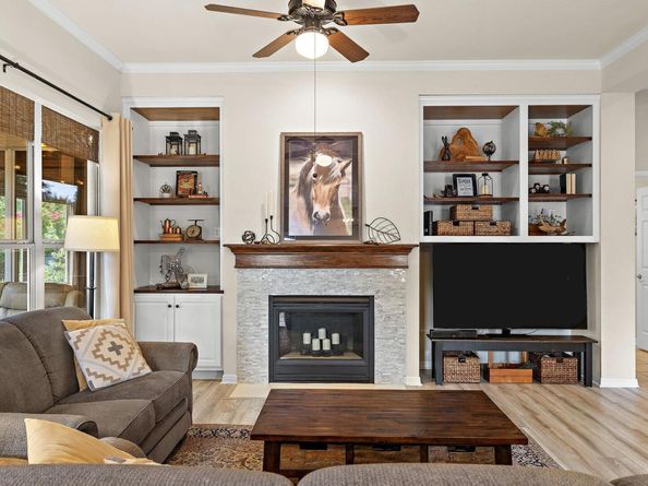 131 Whippoorwill WAY, Georgetown TX 78633