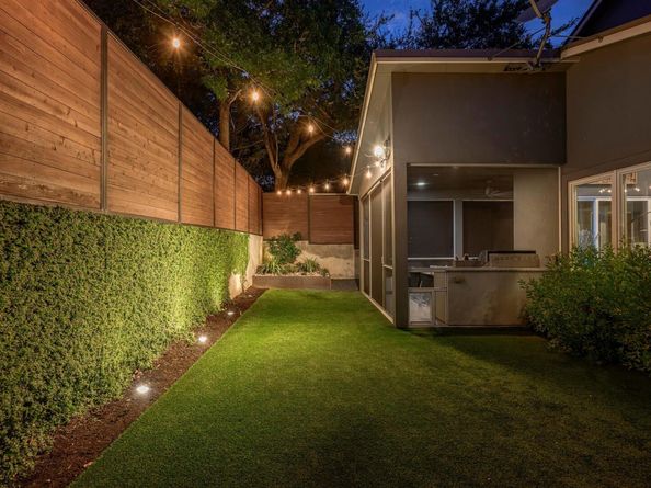 2109 W 12th ST, Austin TX 78703
