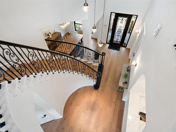 6009 Laguna Cliff LN, Austin TX 78734