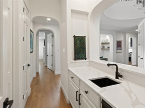 6009 Laguna Cliff LN, Austin TX 78734