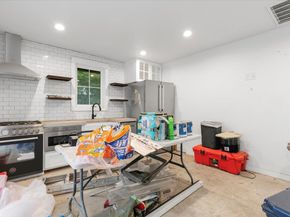 7512 Hardy DR, Austin TX 78757