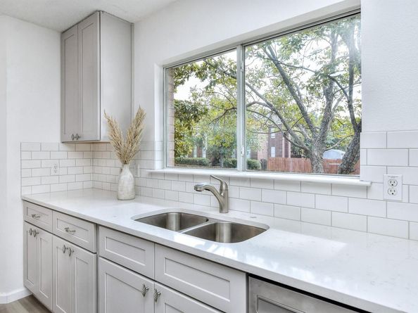 Undisclosed Address #8755086, Austin TX 78753
