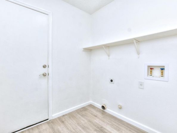 Undisclosed Address #8755086, Austin TX 78753
