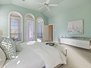 4205 Love Bird LN, Austin TX 78730