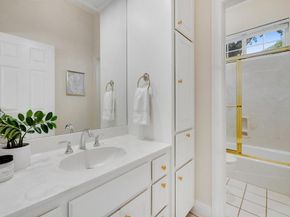 4205 Love Bird LN, Austin TX 78730