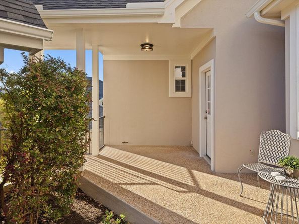 4205 Love Bird LN, Austin TX 78730