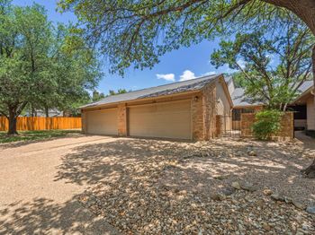 7205 Waldon DR