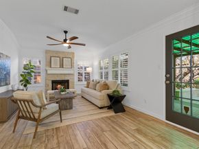 9322 Lightwood LOOP, Austin TX 78748