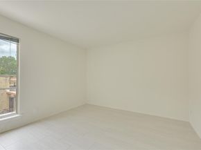 3431 North Hills DR 321, Austin TX 78731