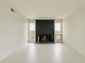 3431 North Hills DR 321, Austin TX 78731
