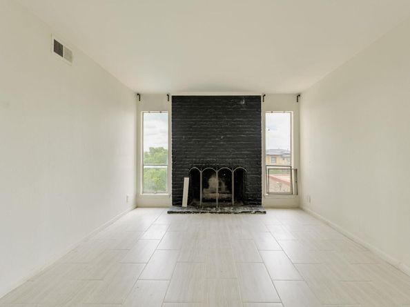 3431 North Hills DR 321, Austin TX 78731