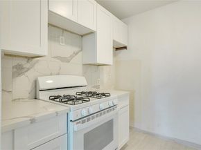 3431 North Hills DR 321, Austin TX 78731