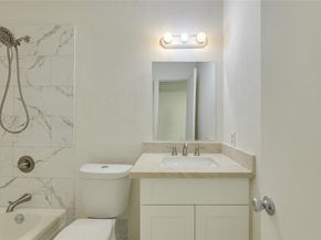 3431 North Hills DR 321, Austin TX 78731