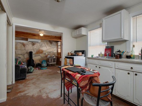 1609 Morgan LN, Austin TX 78704