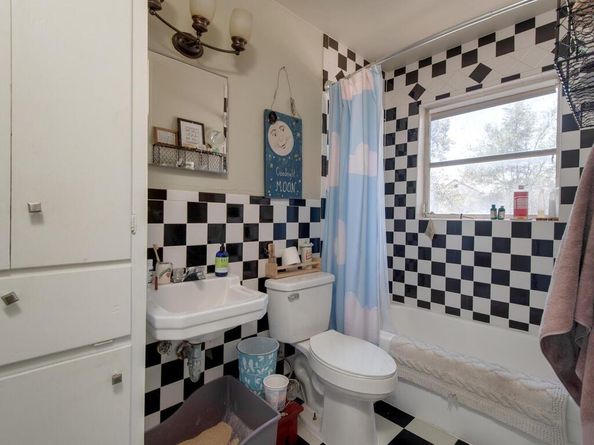1609 Morgan LN, Austin TX 78704