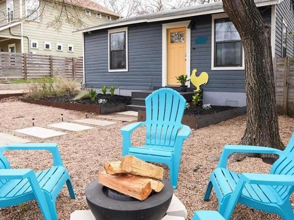 2903 E 13th ST, Austin TX 78702