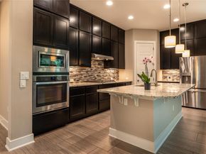 7006 Cut Plains TRL, Austin TX 78726