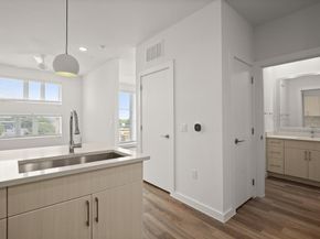 6324 N Lamar BLVD 206, Austin TX 78752