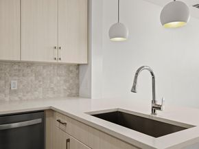 6324 N Lamar BLVD 206, Austin TX 78752