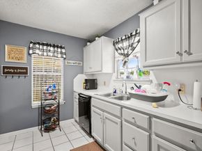 301 Tillery SQ W, Austin TX 78702