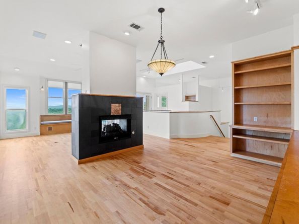 3800 Laurel Ledge LN, Austin TX 78731