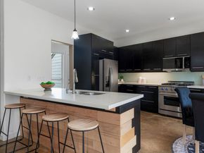 2114 Goodrich Ave 10, Austin TX 78704