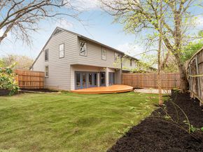 2114 Goodrich Ave 10, Austin TX 78704