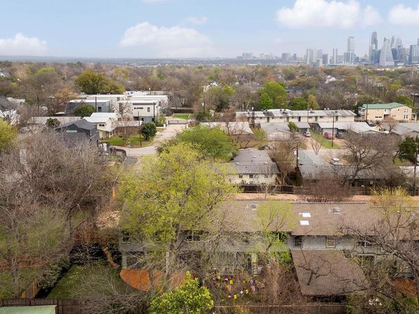 2114 Goodrich Ave 10, Austin TX 78704