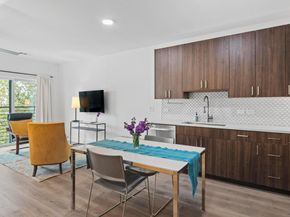 2213 Poquito ST 319, Austin TX 78722