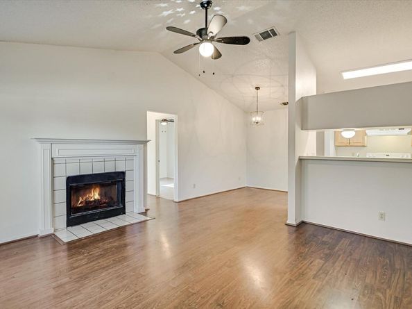 305 Regatta CT, Lakeway TX 78734