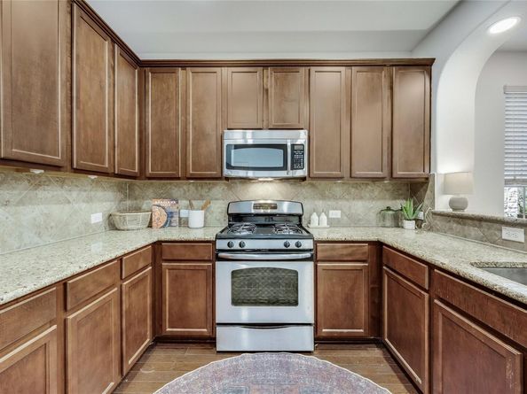 3101 Davis LN 6102, Austin TX 78748