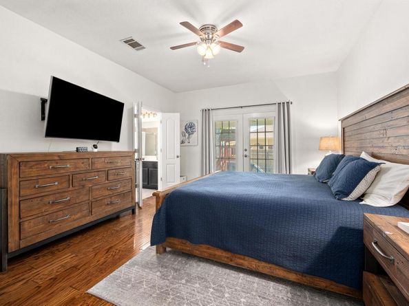 4604 Steed DR, Austin TX 78749