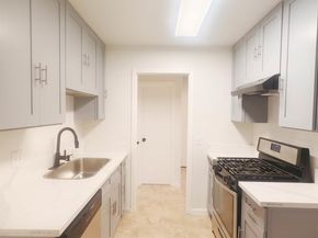 1900 Hearthside DR, Austin TX 78757