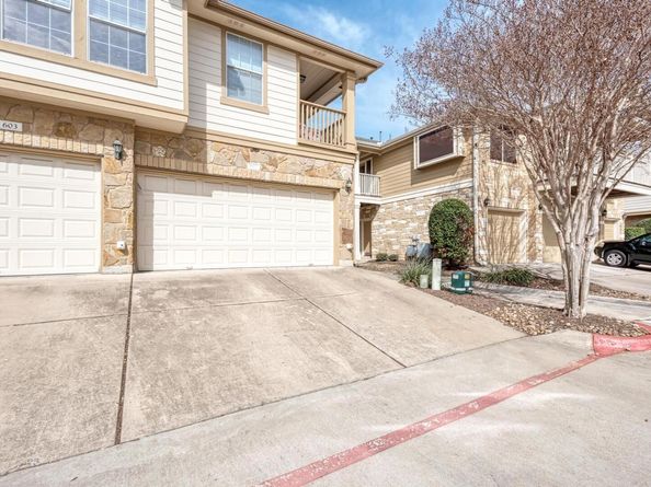 16100 S Great Oaks DR 602, Round Rock TX 78681
