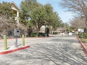 16100 S Great Oaks DR 602, Round Rock TX 78681