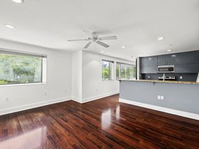 904 West Ave 201, Austin TX 78701